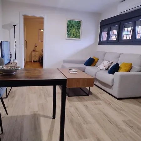 Nuevo En Pedregalejo Apartment *